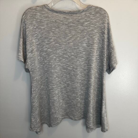 Juicy Couture grey key hole blouse MEDIUM asymmetrical bottom soft and stretchy - Picture 3 of 8